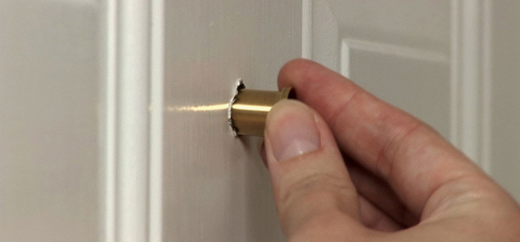 peephole door repair in Hawaiian Gardens